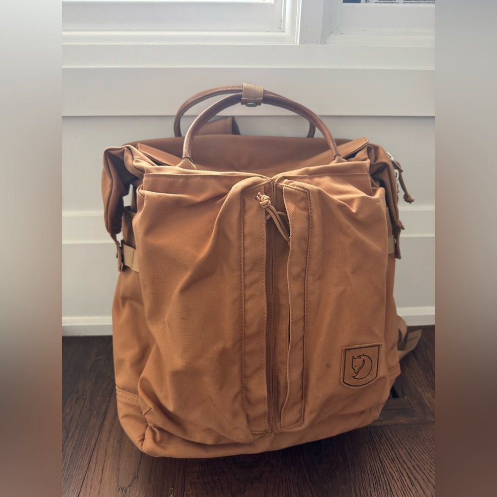 Fjallraven Haulpack No. 1 in Khaki Dust